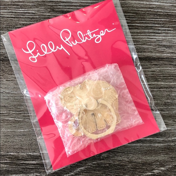 Lilly Pulitzer Accessories - NWT Lilly Pulitzer Elephant Phone Ring